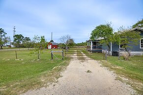 Pet-friendly Rockport House - 4 Mi to Goose Island