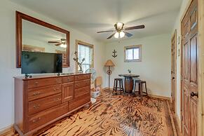 Pet-friendly Rockport House - 4 Mi to Goose Island