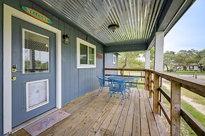 Pet-friendly Rockport House - 4 Mi to Goose Island