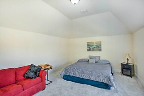 Private Pool & Hot Tub: Spacious Murphy Getaway