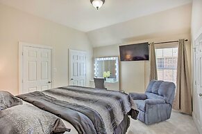 Private Pool & Hot Tub: Spacious Murphy Getaway