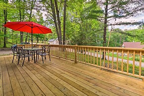 Pet-friendly Stanwood Sanctuary w/ Fire Pit!