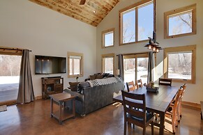 Riverfront Home w/ Bbq: 2 Mi to Downtown Gunnison!