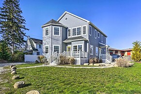 Charming Spring Lake Retreat, 1 Mi to Beach!