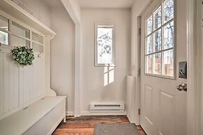 Hot Tub, Fire Pit & Game Room: Tobyhanna Home!