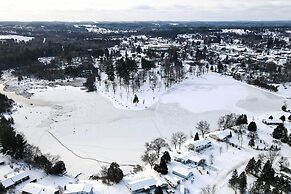 Manton Cottage ~ 34 Mi to Traverse City!