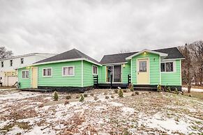 Manton Cottage ~ 34 Mi to Traverse City!