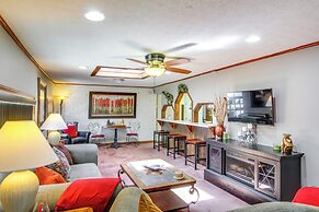 Bull Shoals Lake Home at Beaver Creek Marina!