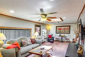 Bull Shoals Lake Home at Beaver Creek Marina!