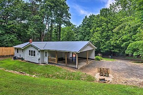 Quiet Asheville Home Near Appalachian Trail & Dtwn