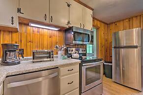 Quiet Asheville Home Near Appalachian Trail & Dtwn