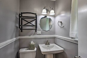 Quiet Asheville Home Near Appalachian Trail & Dtwn