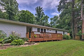 Quiet Asheville Home Near Appalachian Trail & Dtwn