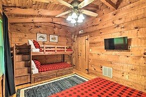 Serene Lewisburg Lakefront Retreat w/ Dock