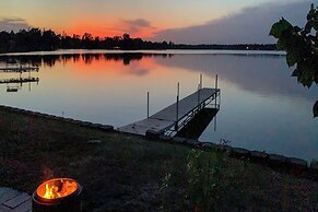 The Lakefront Home - 5 Minutes From Detroit Lakes!