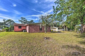 Cozy Jacksonville Home w/ Yard ~ 8 Mi to Dtwn