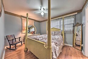 Cozy Jacksonville Home w/ Yard ~ 8 Mi to Dtwn