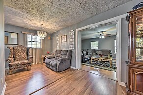 Cozy Jacksonville Home w/ Yard ~ 8 Mi to Dtwn