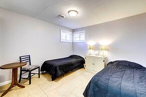 Pet-friendly Youngstown Cottage w/ Yard