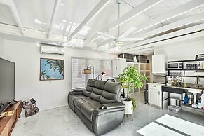 Florida Getaway w/ Patio ~ 3 Mi to Beaches!