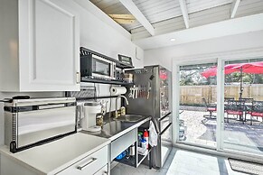 Florida Getaway w/ Patio ~ 3 Mi to Beaches!