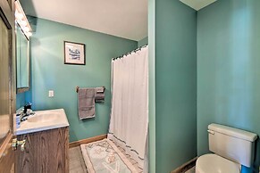 Pet-friendly Woodsy Gem: 1/4 Mi to Chesapeake Bay