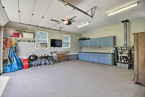 Pet-friendly Woodsy Gem: 1/4 Mi to Chesapeake Bay