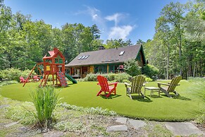 Accord Vacation Rental w/ Pool & Hot Tub!