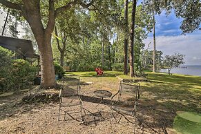 New Bern Home w/ Direct Access to Neuse River