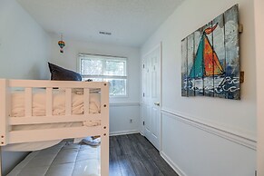 New Bern Home w/ Direct Access to Neuse River