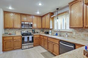 Hikers Escape Home Near Beach, Golf & Yosemite