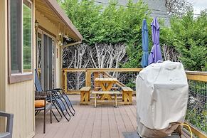 Hikers Escape Home Near Beach, Golf & Yosemite