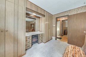 Cloudcroft Cabin Vacation Rental: 3 Mi to Skiing!