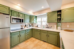 < 4 Mi to Cooperstown: Charming Historic Home!