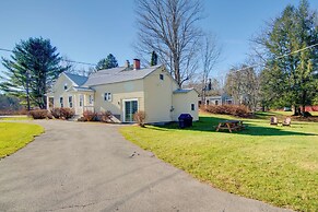 < 4 Mi to Cooperstown: Charming Historic Home!