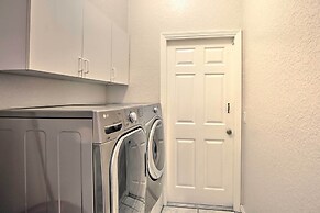 Private Fort Myers Escape w/ Screened Pool & Lanai