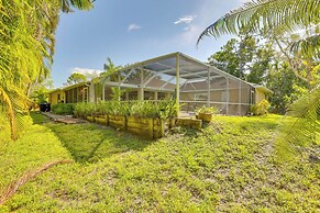 Private Fort Myers Escape w/ Screened Pool & Lanai