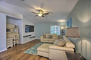 Private Fort Myers Escape w/ Screened Pool & Lanai