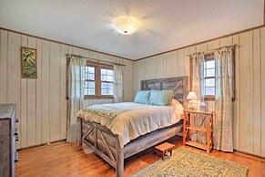 Serene Johnson City Home w/ Mountain Views