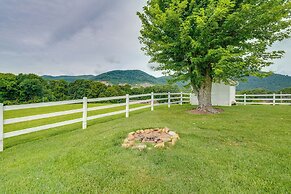 Serene Johnson City Home w/ Mountain Views