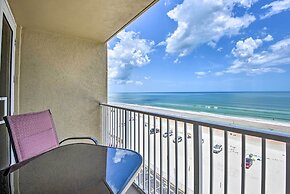 Oceanfront Daytona Beach Studio w/ Balcony