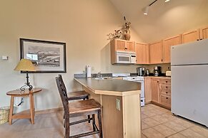 Keystone Ski Condo w/ Mtn View - Walk to Gondola!