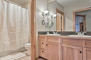 Keystone Ski Condo w/ Mtn View - Walk to Gondola!