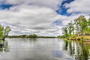 Lakeside Haven w/ Private Dock: Fish & Swim!