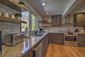 Plattsburgh Home w/ Deck on Lake Champlain