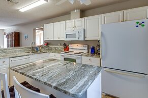 Welcoming Perdido Bay Home < 1 Mile to Dock