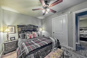 Serene Alto Cabin w/ Mountain Views & Fire Pit!