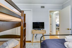 Walk to Beach: Hilton Head Condo w/ Golf Views