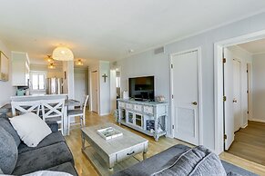 Walk to Beach: Hilton Head Condo w/ Golf Views