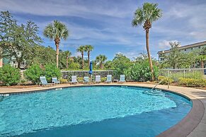 Walk to Beach: Hilton Head Condo w/ Golf Views